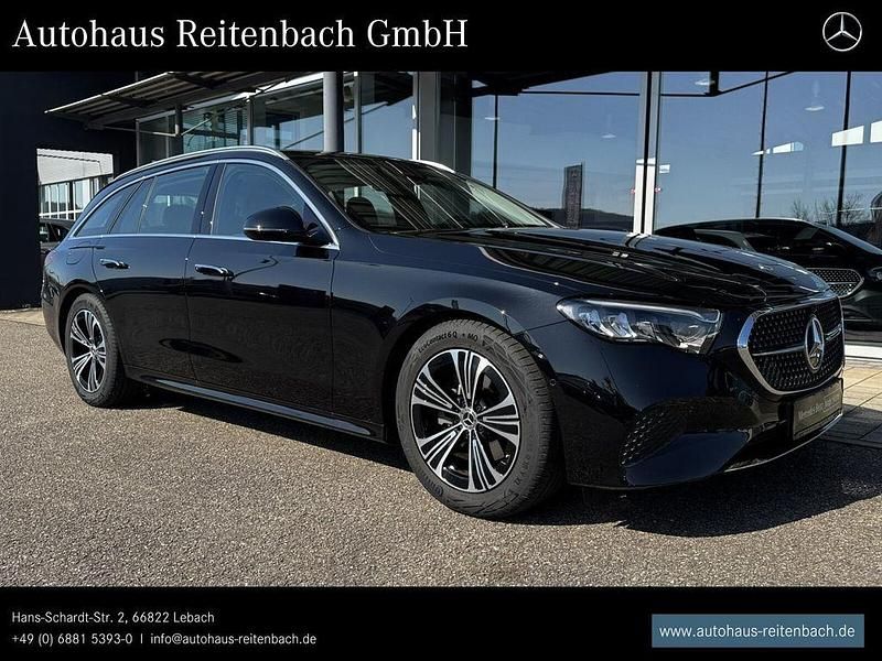 Gebraucht Mercedes E220 Avantgarde 197 PS (144 kW) 2024 Lack obsidianschwarz Kombi