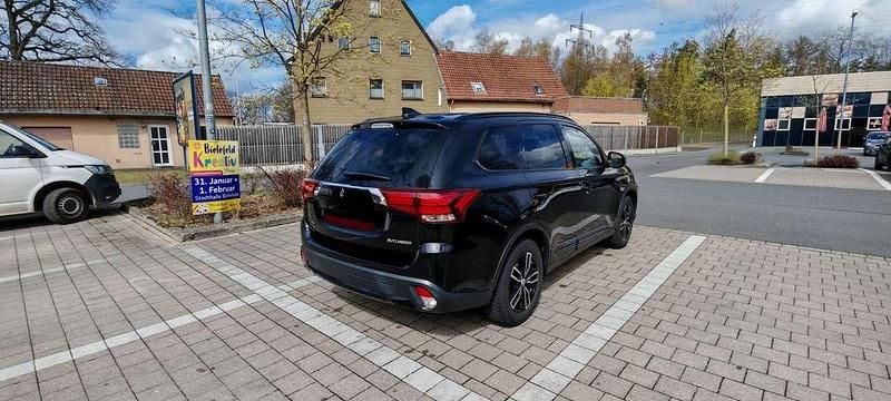 Gebraucht Mitsubishi Outlander Edition 150 PS (110 kW) 2018 Schwarz SUV