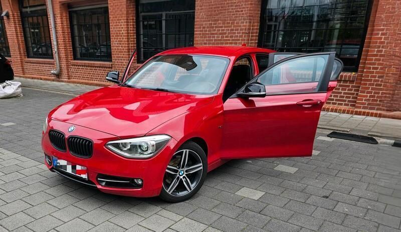 Rot Gebraucht 2012 BMW 118 Sport Line Kleinwagen | 11.999 € (Etwas zu teuer) - Bild 1/4