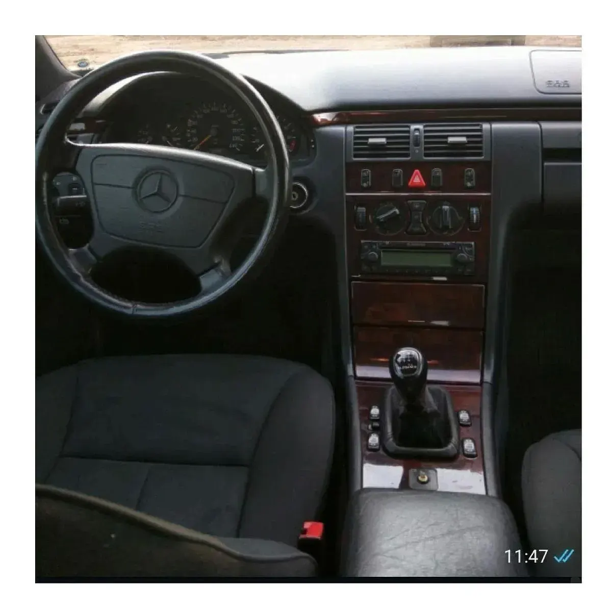 Gebraucht Mercedes E200 Elegance 136 PS (100 kW) 1997 Silber Limousine