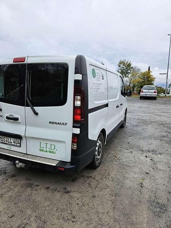 Gebraucht Renault Trafic 125 PS (91 kW) 2018 Van / Kleinbus