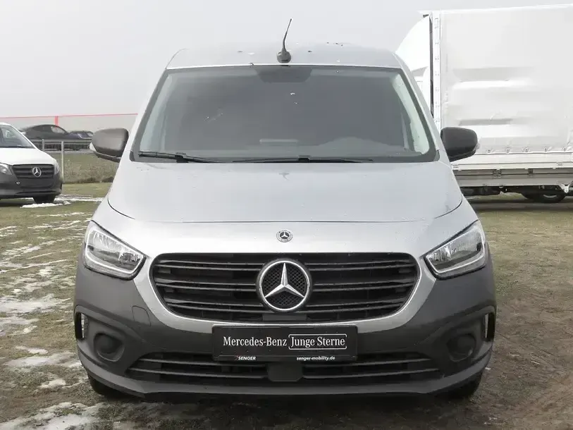 Gebraucht Mercedes Citan 113 131 PS (96 kW) 2024 Silber Van / Kleinbus
