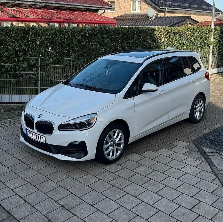 Gebraucht BMW 220 Advantage 178 PS (130 kW) 2022 Weiß Kombi