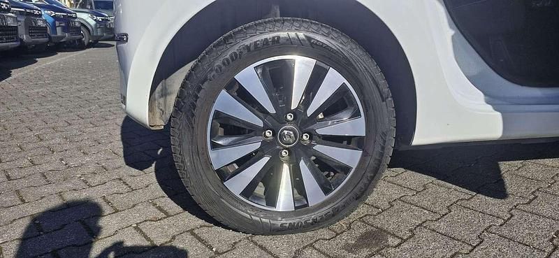 Gebraucht Renault Twingo Intens 65 PS (47 kW) 2021 Quartz white Kleinwagen