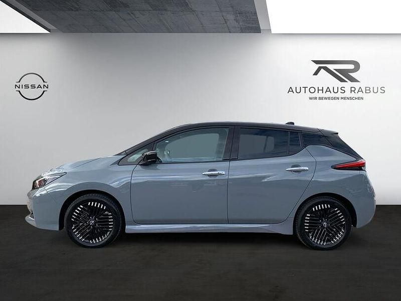 Gebraucht Nissan Leaf N-Connecta 110 kW (150 PS) 2023 Grau Kleinwagen