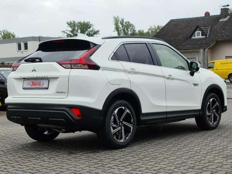 Gebraucht 2021 Mitsubishi Eclipse Cross 2.4 El_Hybrid 98 PS (32.380