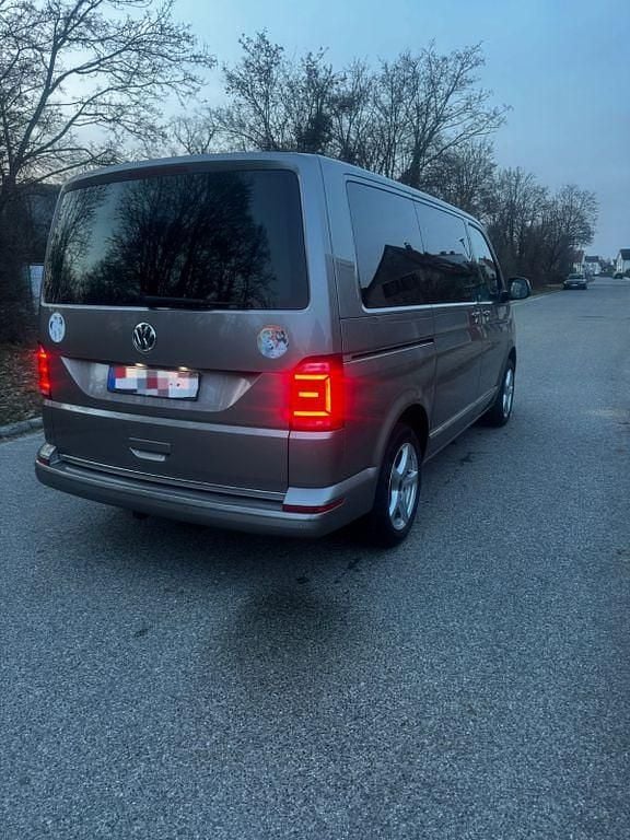 Second-hand VW T6 204 CP (150 kW) 2017 Gri Van