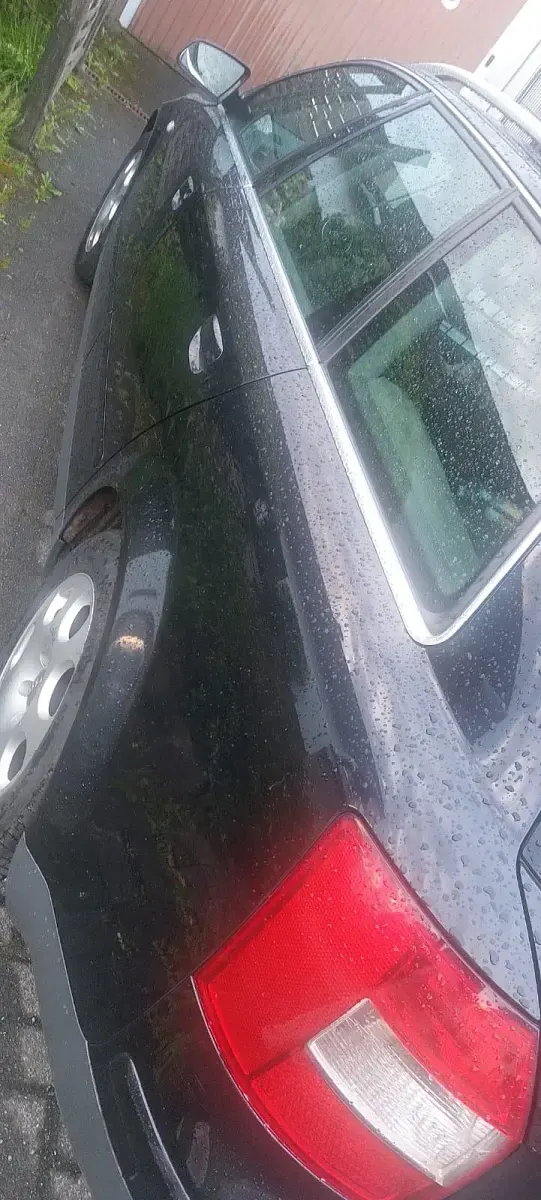 Gebraucht Audi A4 150 PS (110 kW) 2002 Schwarz Kombi