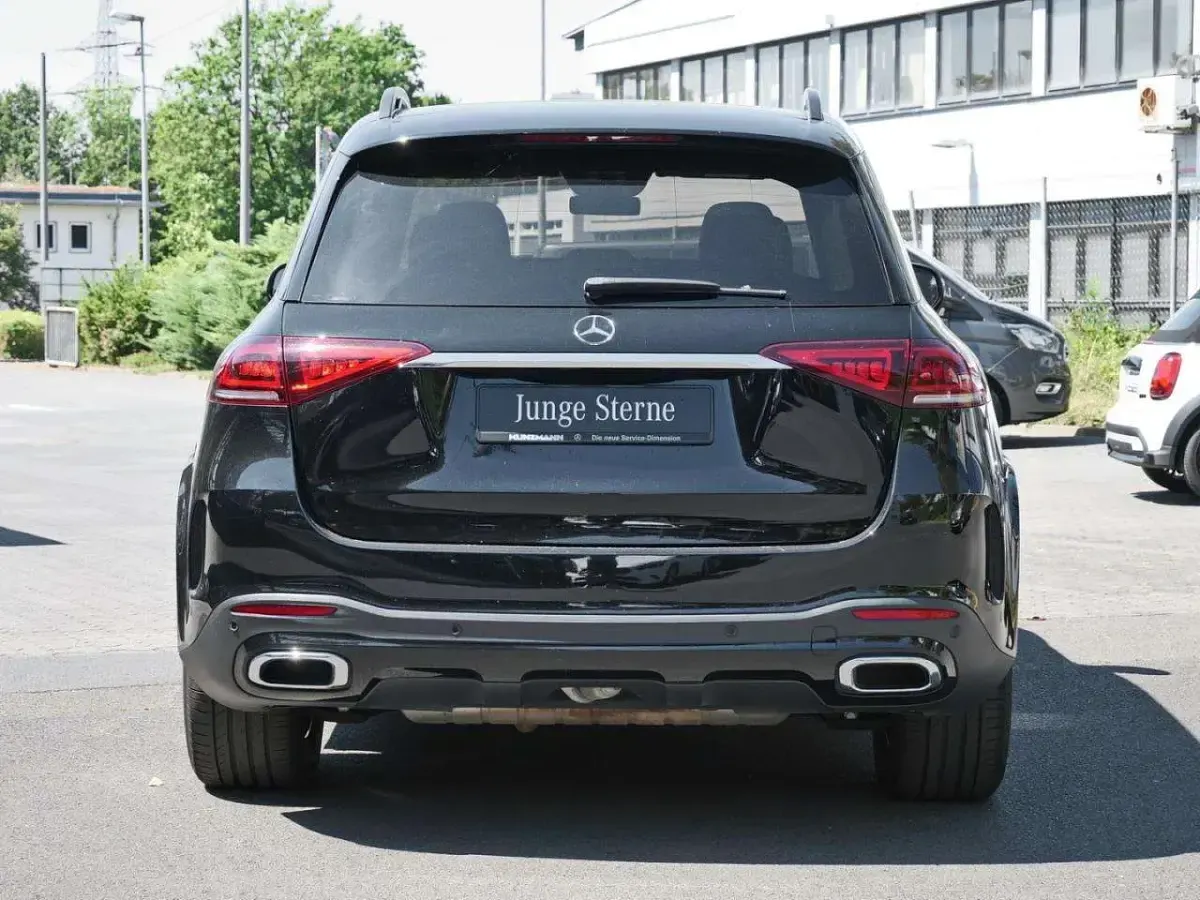 Gebraucht Mercedes GLE350 AMG 333 PS (244 kW) 2022 Schwarz SUV