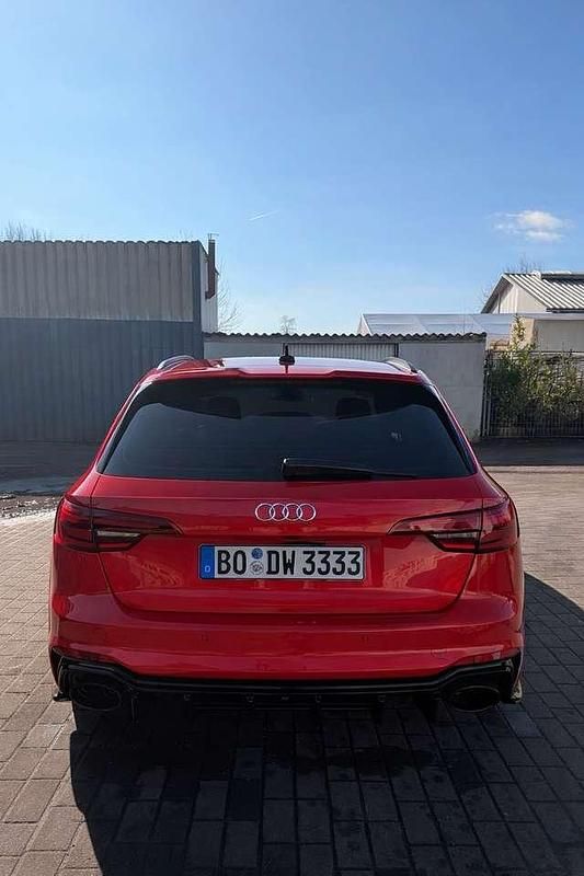 Gebraucht Audi RS4 Sport 450 PS (330 kW) 2019 Rot Kombi