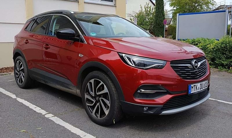 Rot Gebraucht 2019 Opel Grandland X SUV | 14.500 € (Fairer Preis) - Bild 1/4