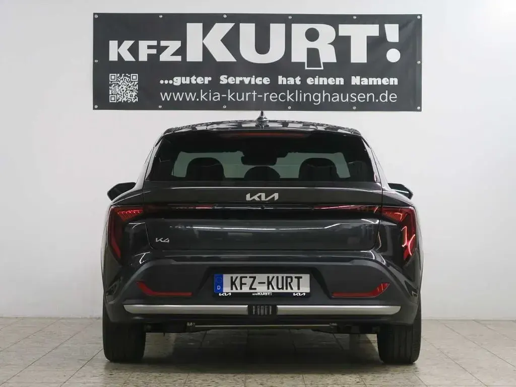 Neu Kia K4 Spirit 150 PS (110 kW) 2026 Weiß Limousine