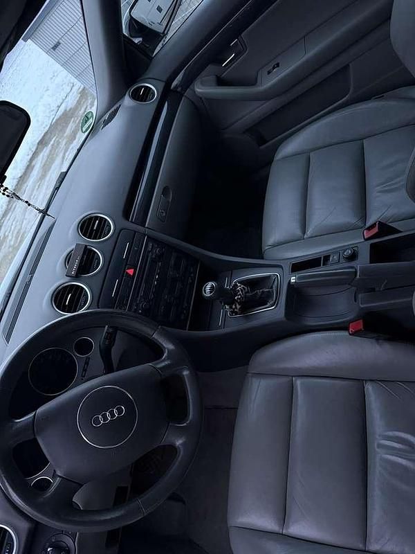 Gebraucht Audi A4 Cabriolet 163 PS (119 kW) 2005 Schwarz Cabrio