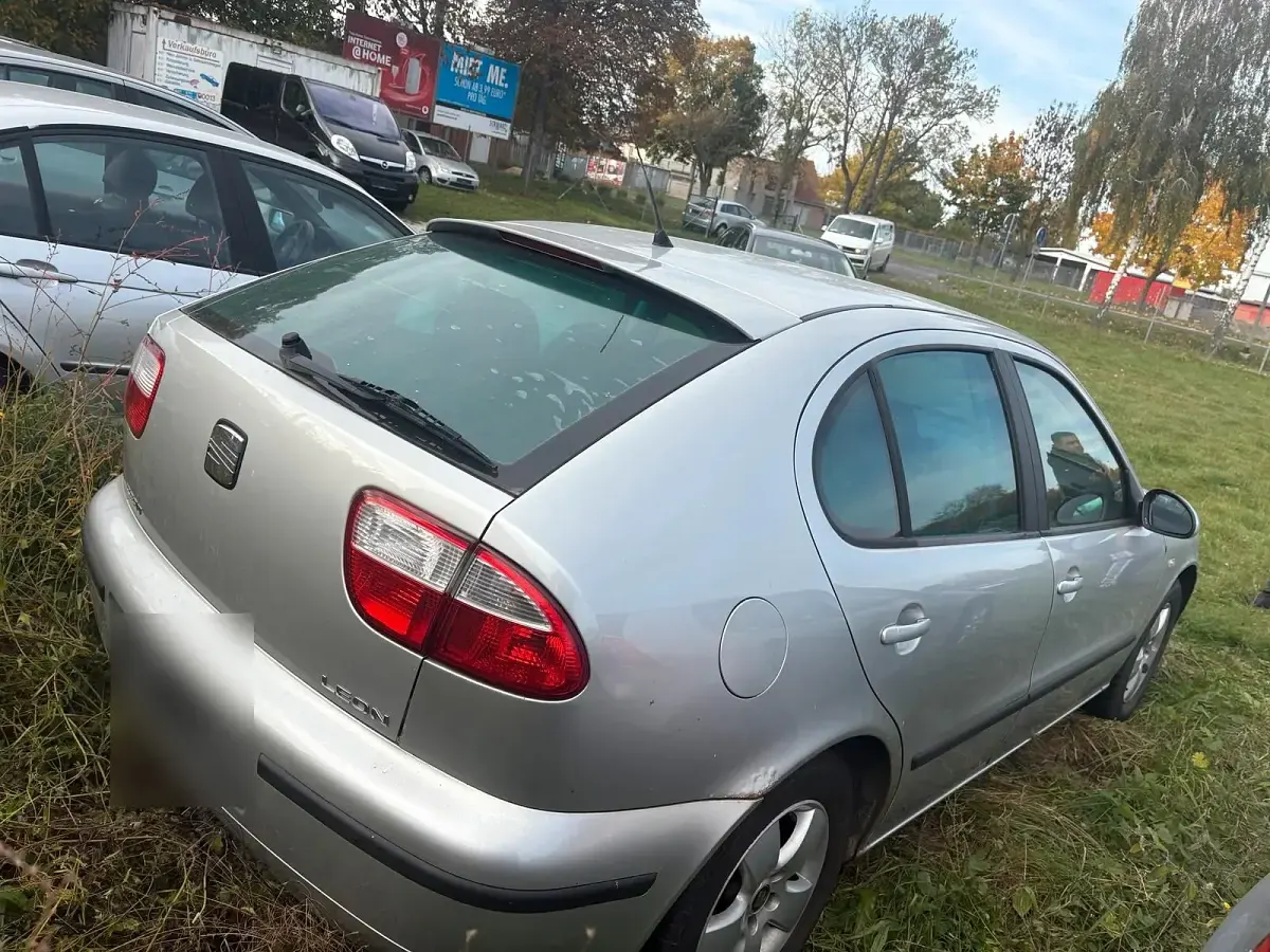 Gebraucht Seat Leon 110 PS (80 kW) 2003 Silber Kleinwagen