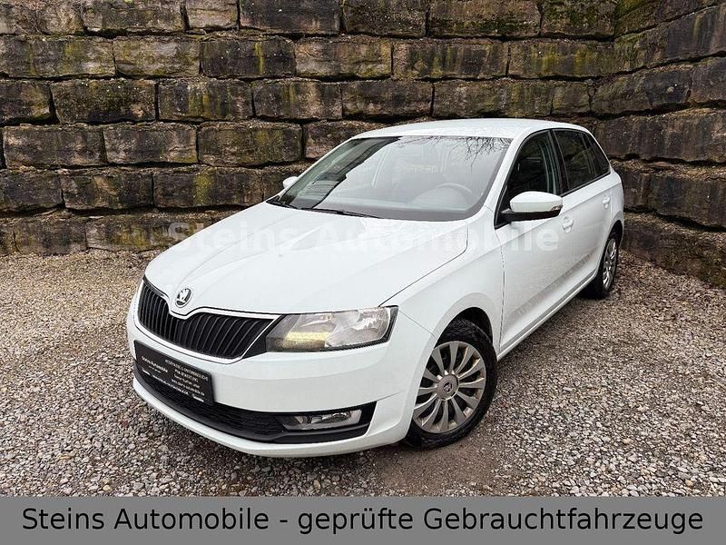 Weiß Gebraucht 2018 Skoda Rapid Ambition Limousine | 8.490 € (Teuer) - Bild 1/4