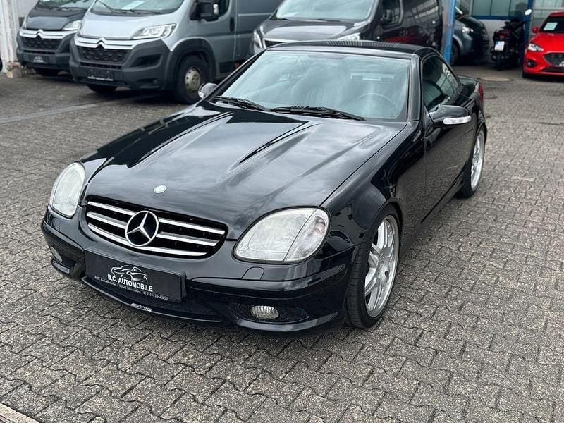Schwarz Gebraucht 2002 Mercedes SLK32 AMG AMG Cabrio | 19.990 € (Fairer Preis) - Bild 1/4