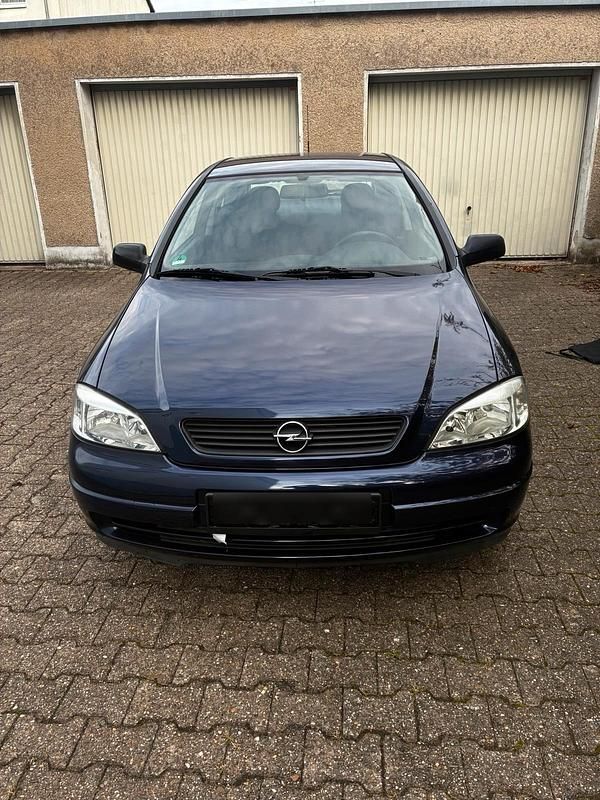 Blau Gebraucht 1999 Opel Astra Kleinwagen | 1.650 € (Fairer Preis) - Bild 1/4
