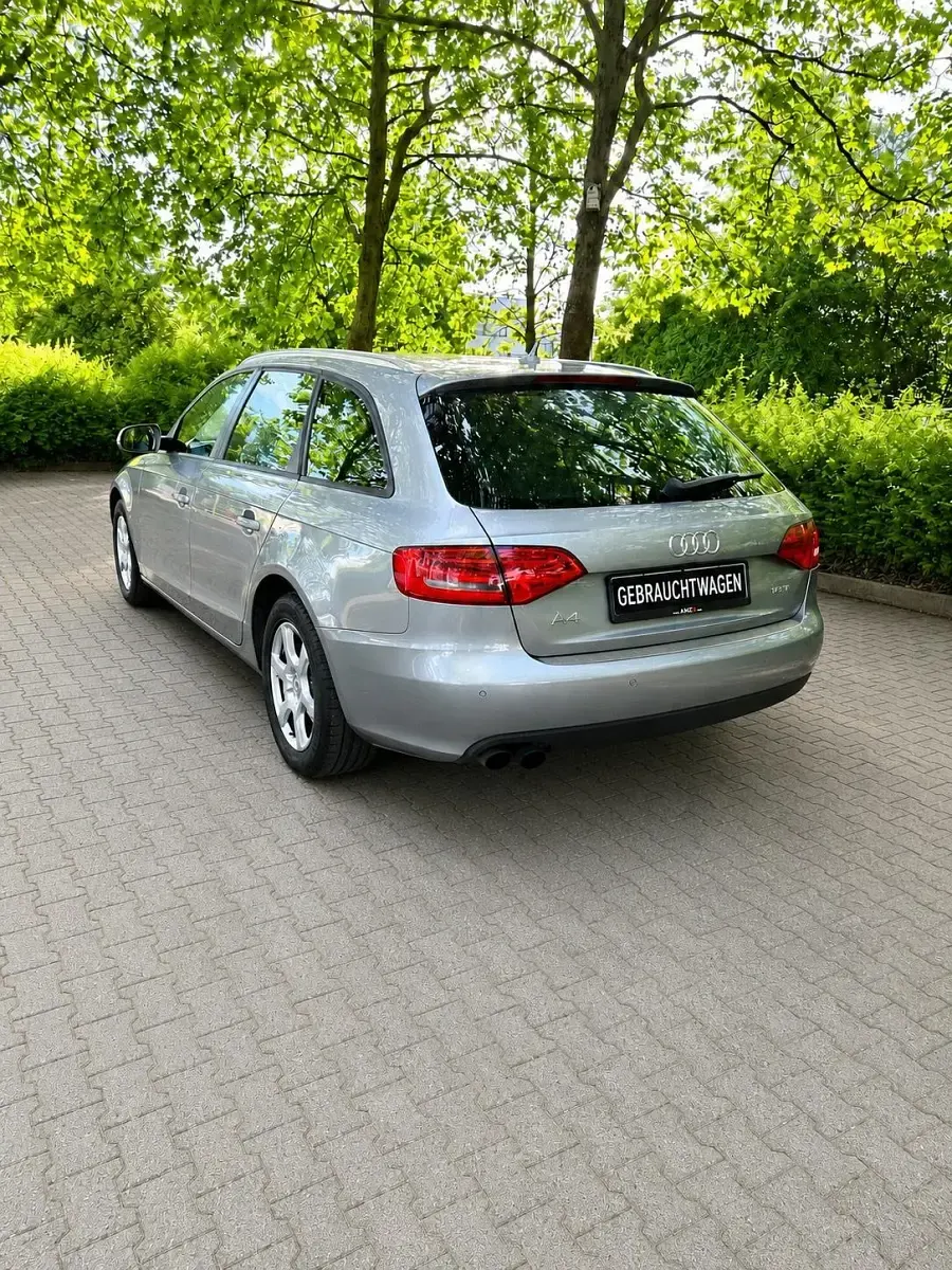 Gebraucht Audi A4 160 PS (117 kW) 2009 Grau Kombi
