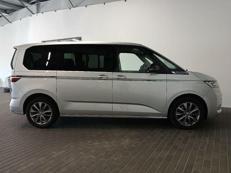 Gebraucht VW Multivan Style 150 PS (110 kW) 2024 Silberkeine angabe Van
