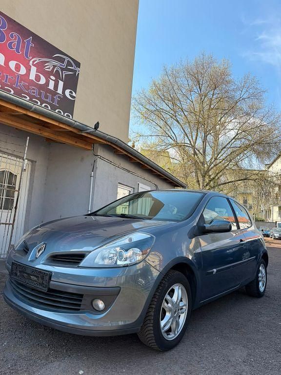 Używany Renault Clio III Dynamique 75 KM (55 kW) 2007 Niebieski Hatchback