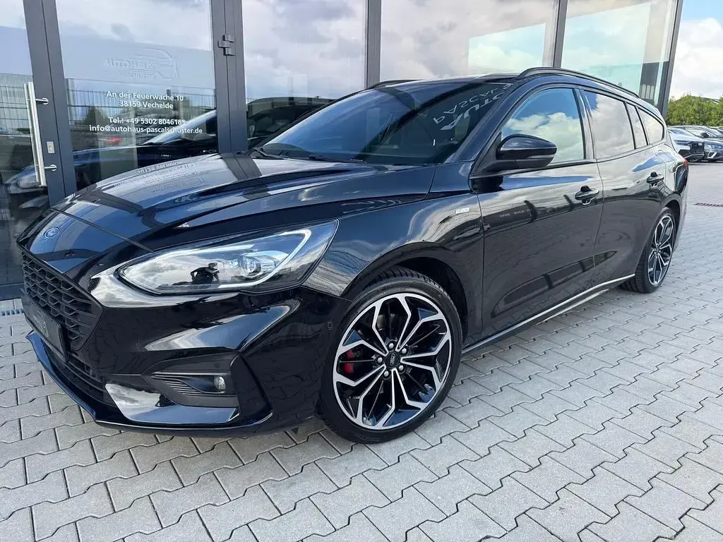 Gebraucht Ford Focus ST-Line 150 PS (110 kW) 2019 Obsidianschwarz metallic Kombi