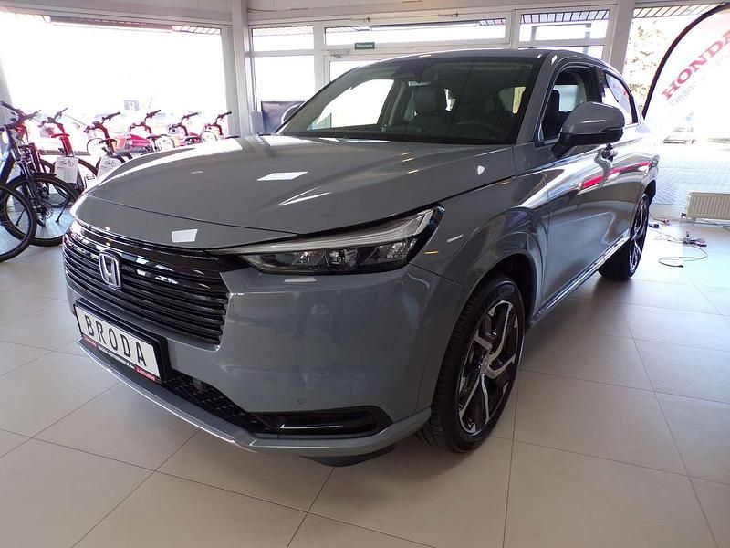 Urban gray p Gebraucht 2025 Honda HR-V Advance SUV | 34.990 € (Teuer) - Bild 1/4