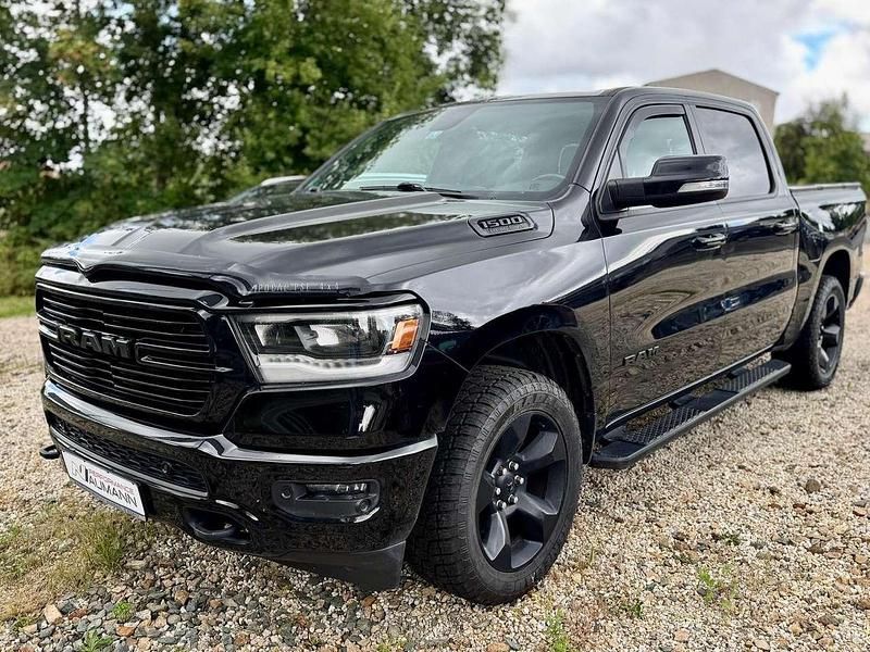 Second-hand Dodge Ram 401 CP (294 kW) 2020 Negru Pickup