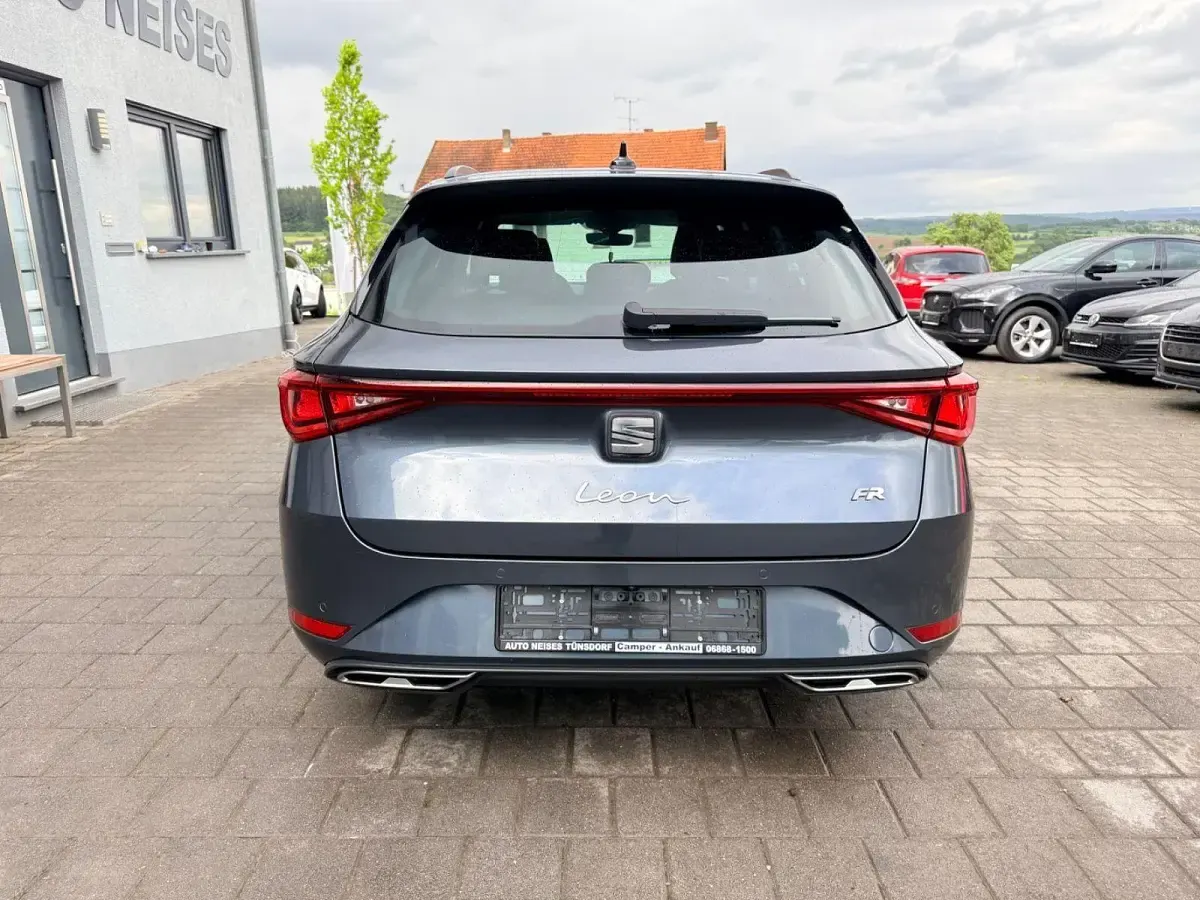 Gebraucht Seat Leon FR 150 PS (110 kW) 2022 Grau Kombi