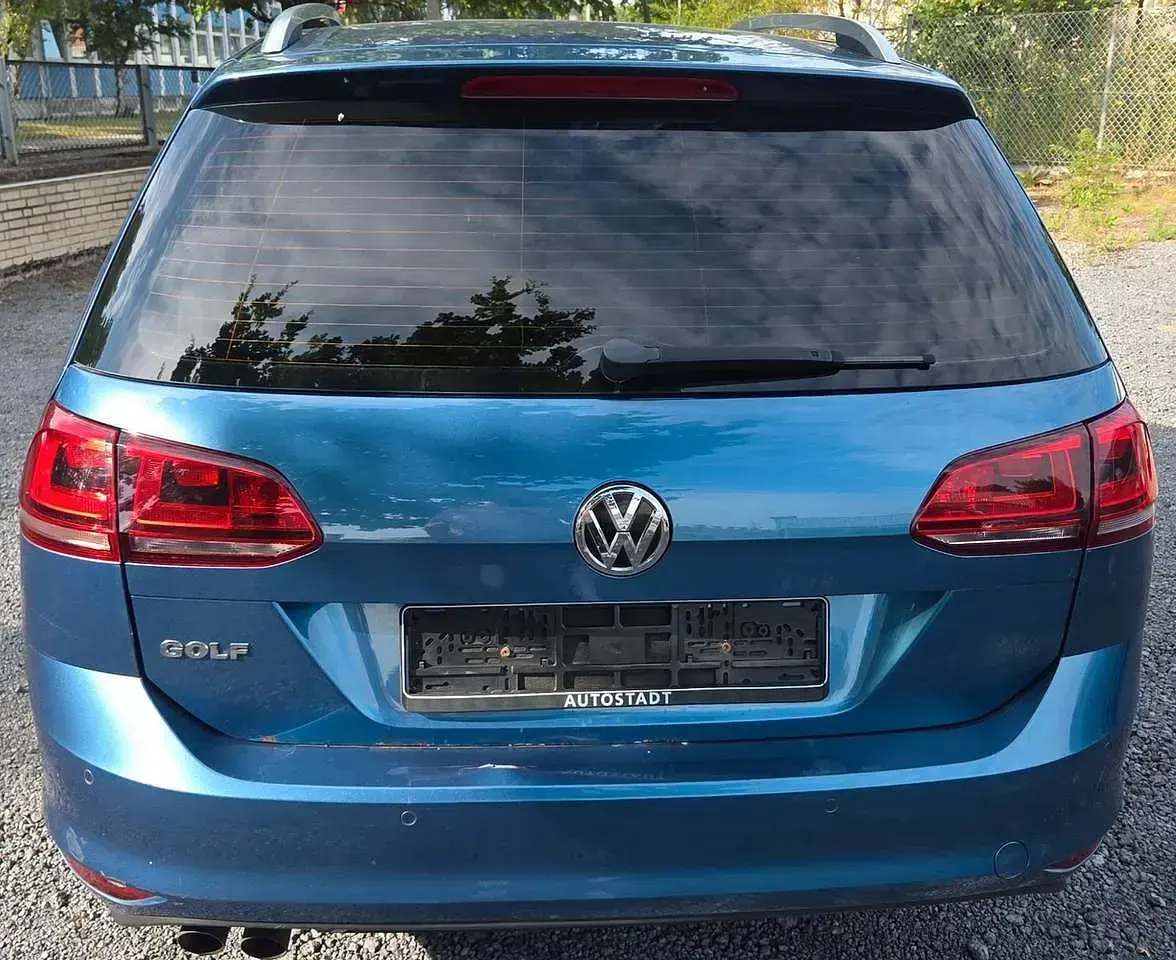 Gebraucht VW Golf VII Highline 150 PS (110 kW) 2014 Pacific blue Kombi