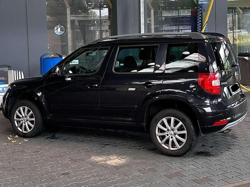 Gebraucht 2017 Skoda Yeti Drive SUV | 16.000 € (Etwas zu teuer) - Bild 1/4