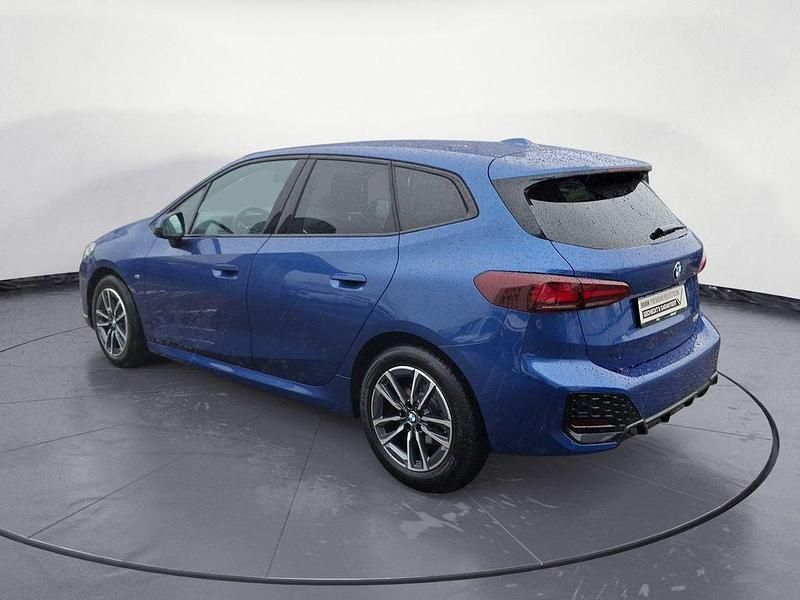 Gebraucht BMW 218 Active Tourer Performance 136 PS (100 kW) 2024 Blau Van / Kleinbus