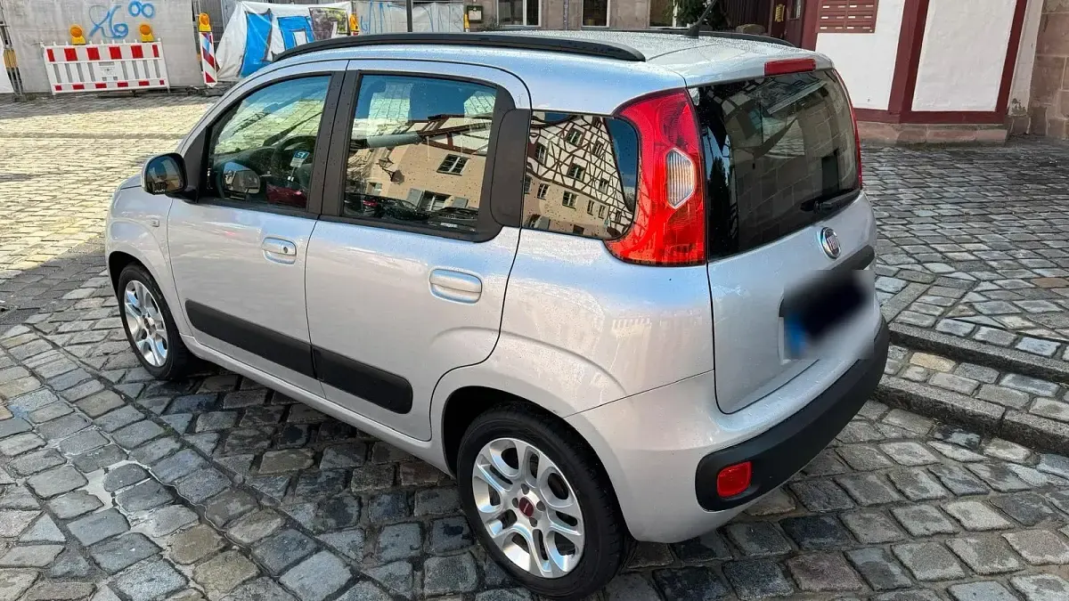 Gebraucht Fiat Panda 70 PS (51 kW) 2013 Silber Kleinwagen