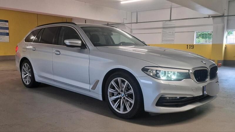 Silber Gebraucht 2018 BMW 530 Kombi | 12.900 € (Guter Preis) - Bild 1/4