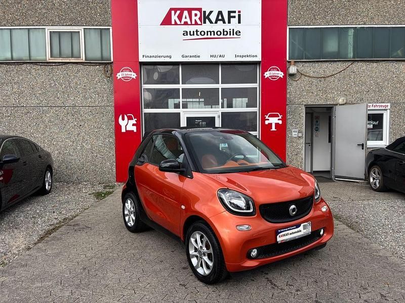 Gebraucht Smart ForTwo Cabrio Basis 90 PS (66 kW) 2016 Schwarz Cabrio