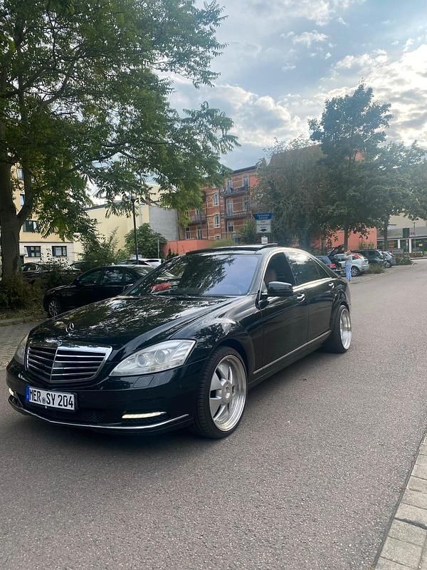 Gebraucht Mercedes S350 272 PS (200 kW) 2010 Schwarz Limousine