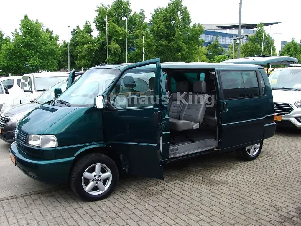 Gebraucht VW T4 204 PS (150 kW) 2002 Grün Van