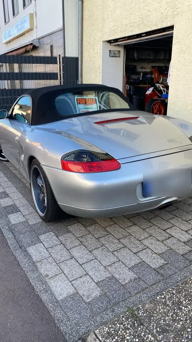 Gebraucht Porsche Boxster 225 PS (165 kW) 2001 Silber Cabrio
