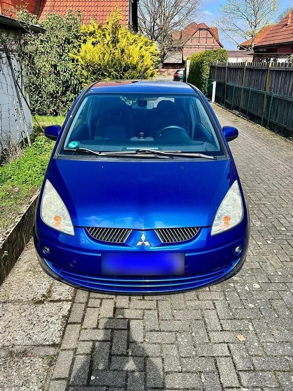 Gebraucht Mitsubishi Colt 75 PS (55 kW) 2006 Blau Kleinwagen