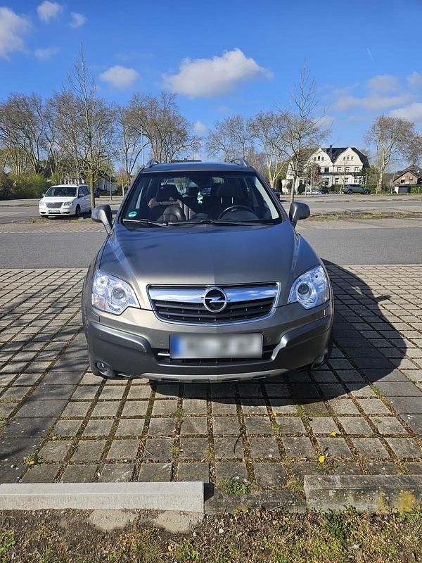 Second-hand Opel Antara 227 CP (166 kW) 2007 Andere farben SUV