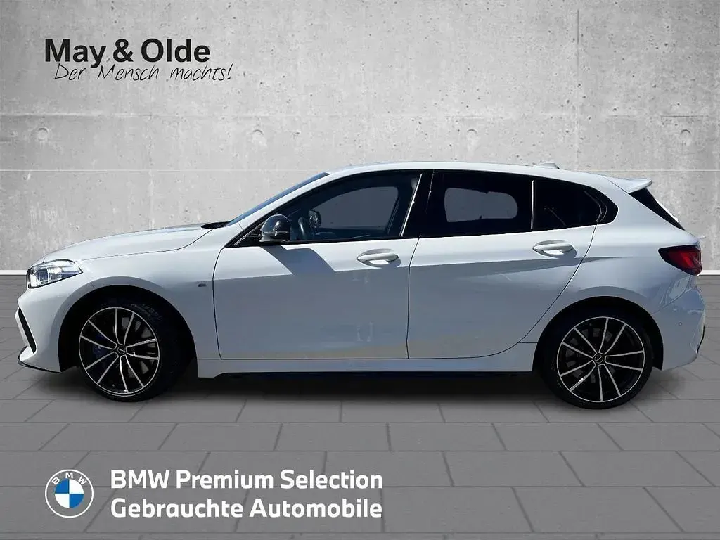 Używany BMW M135 M Performance 306 KM (225 kW) 2020 Biały Hatchback
