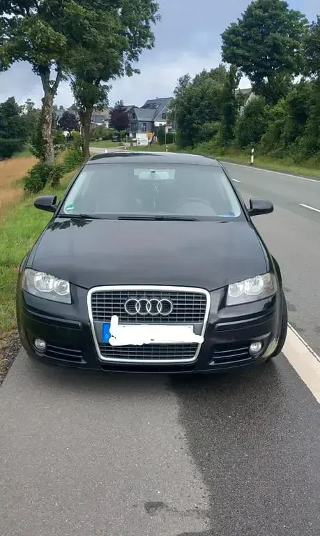 Używany Audi A3 Attraction 105 KM (77 kW) 2006 Czarny Hatchback