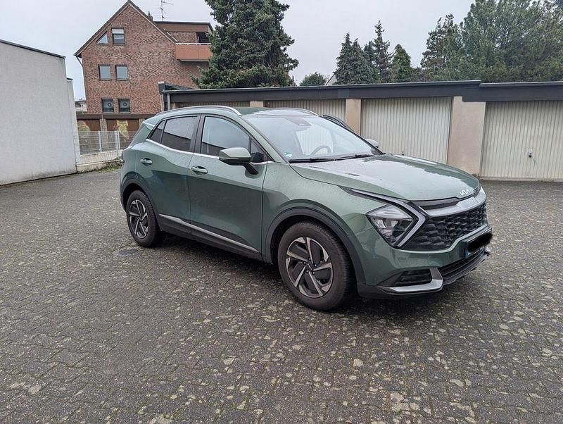 Grün Gebraucht 2024 Kia Sportage Vision SUV | 26.500 € (Superpreis) - Bild 1/4