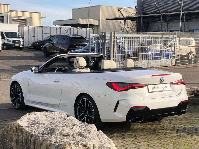 Gebraucht BMW 440 387 PS (284 kW) 2021 Alpinweiß Cabrio