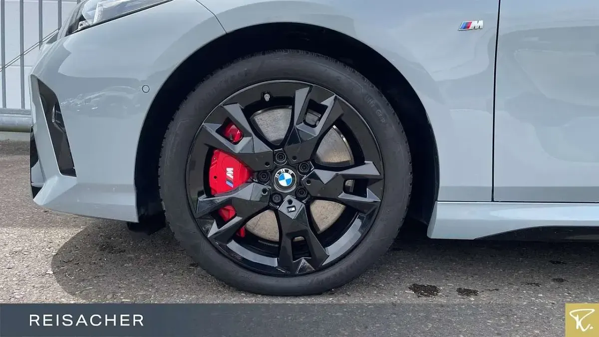 Gebraucht BMW 120 M Sport 170 PS (125 kW) 2025 Grau Kleinwagen