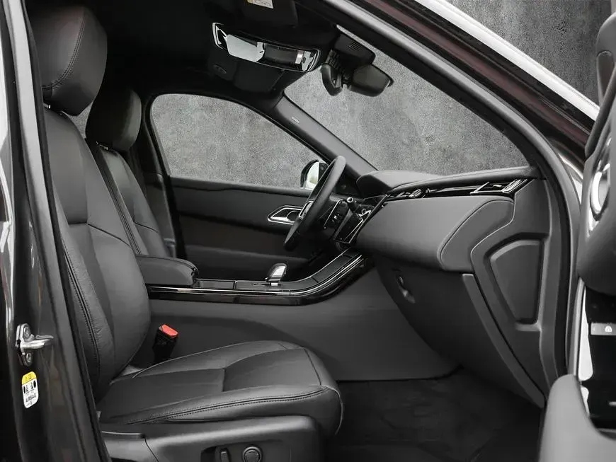 Gebraucht Land Rover Range Rover Velar SE Dynamic 409 PS (300 kW) 2026 Grau SUV
