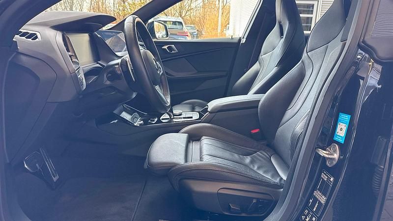 Gebraucht BMW M235 Efficient Dynamics 306 PS (225 kW) 2024 Saphirschwarz metallic