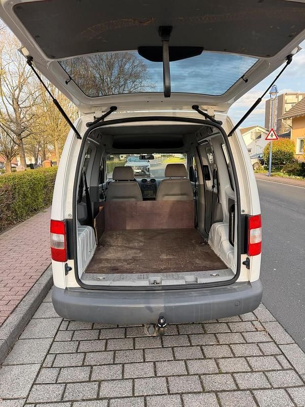 Usata VW Caddy 69 CV (50 kW) 2003 Bianco Monovolume