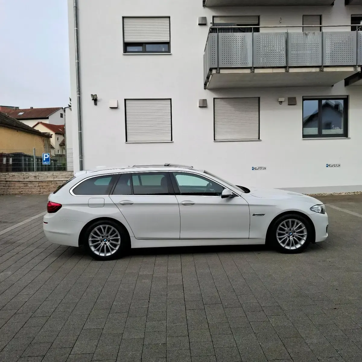 Gebraucht BMW 525 218 PS (160 kW) 2015 Weiß Kombi