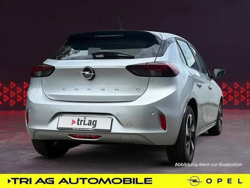 Gebraucht Opel Corsa-e Edition 100 kW (136 PS) 2024 Andere farbe Kleinwagen