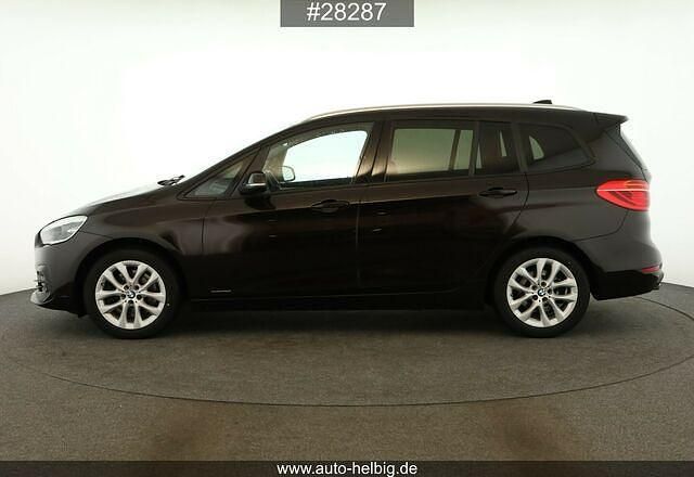 Gebraucht BMW 220 Gran Tourer Advantage 190 PS (139 kW) 2020 Braun Van / Kleinbus